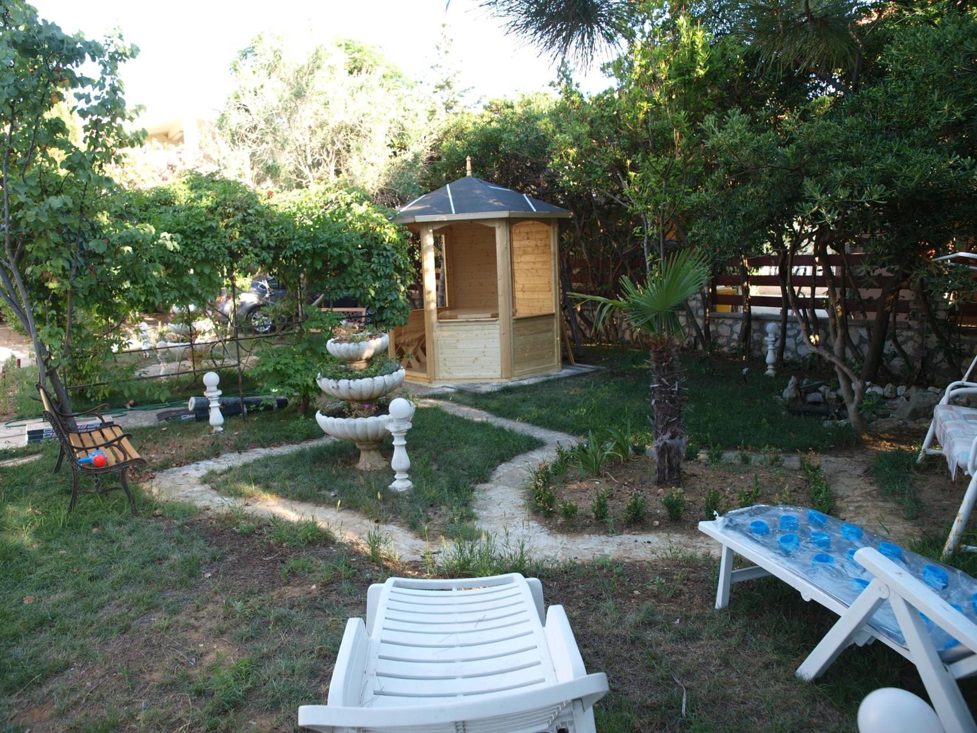Apartments And Bungalows Vila Dalibor นิน ภายนอก รูปภาพ