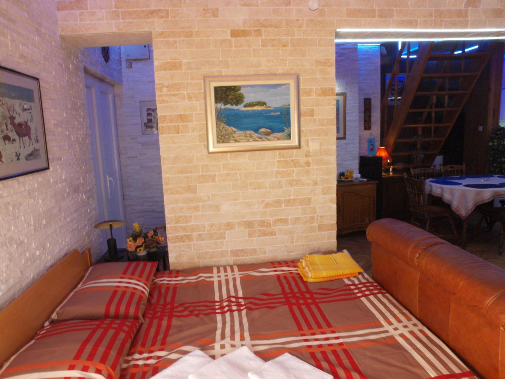 Apartments And Bungalows Vila Dalibor นิน ภายนอก รูปภาพ